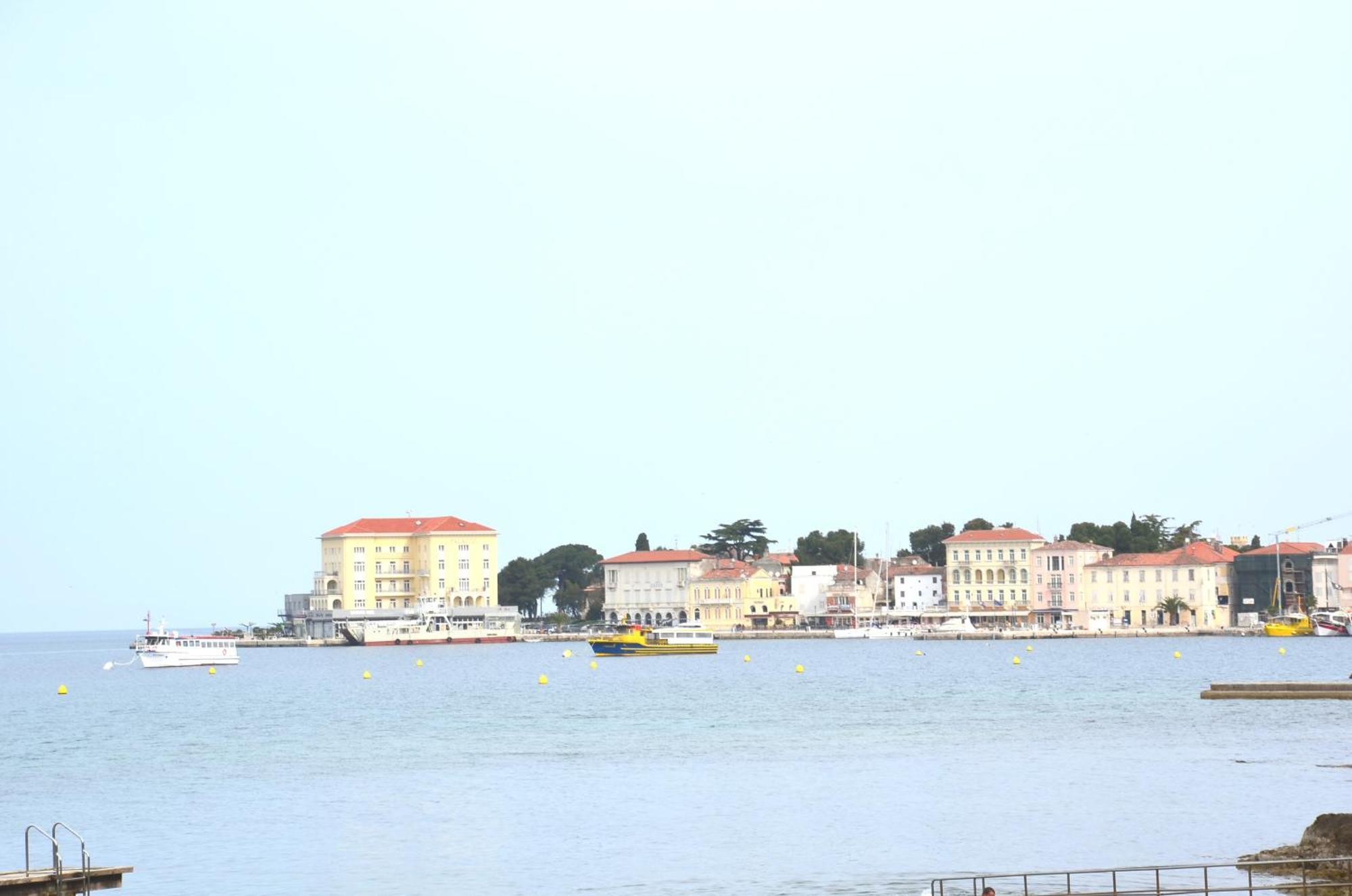 Melody Apartment Poreč Buitenkant foto